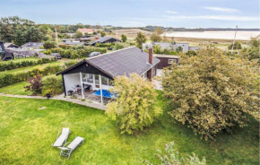 Stunning Home In Hornslet With Wifi